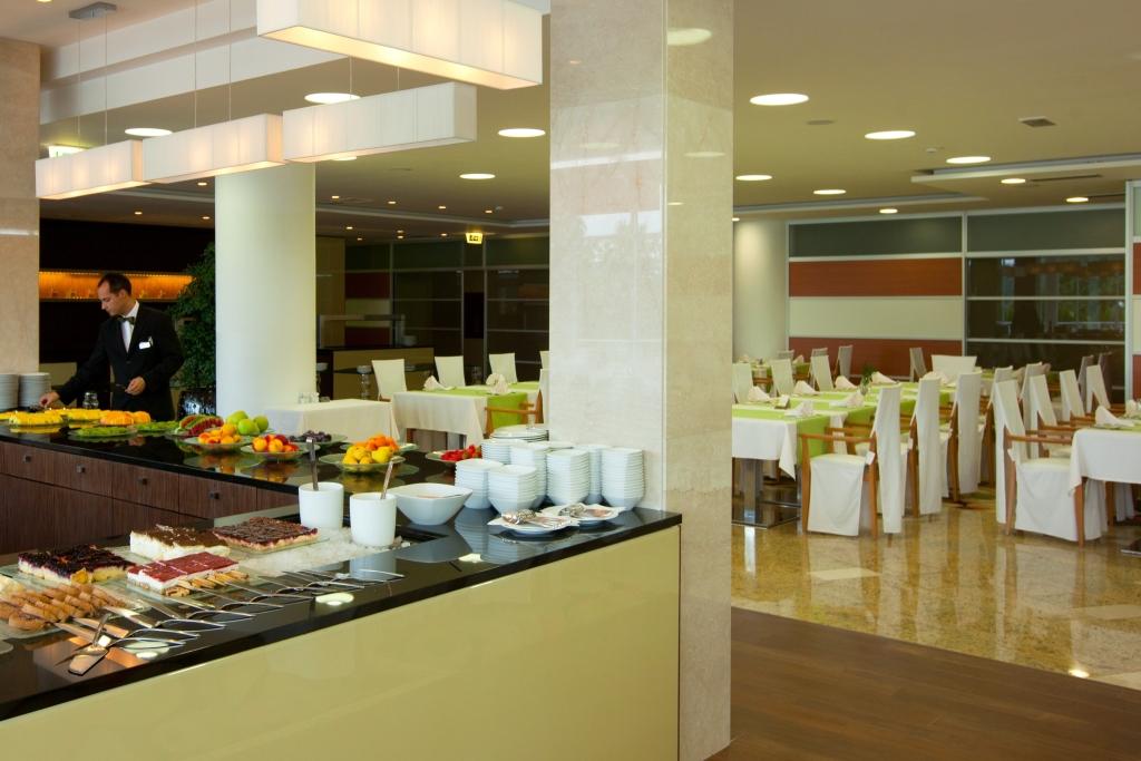 Hotel Livada Prestige - Terme 3000 - Sava Hotels & Resorts Moravske-Toplice Buitenkant foto